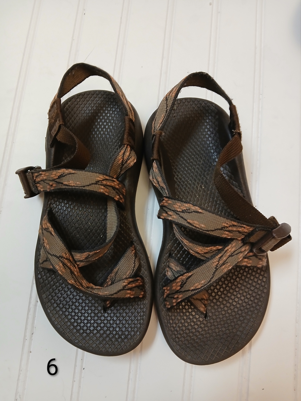 Chaco Brown and Black Strappy Sandals